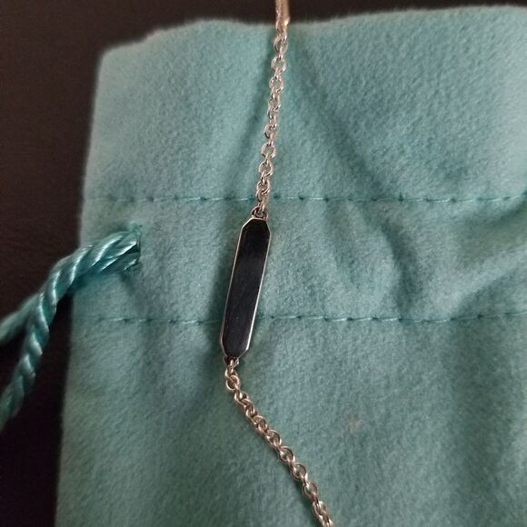 NWOT Tiffany & Co. Side Bar Necklace - Picture 4 of 6